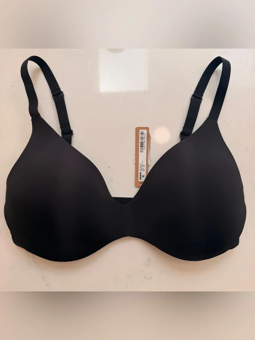 SKIMS Wireless plunge Push Up Bra in onyx size 34DD NWT